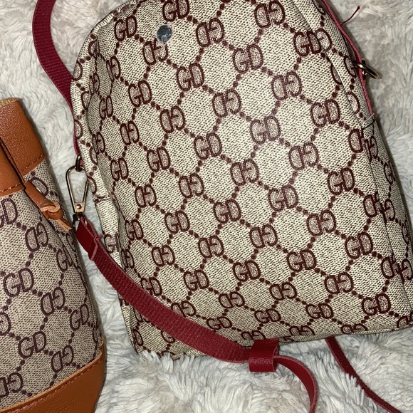 Cute mini BAGS 💜💚❤️ - Picture 13 of 17